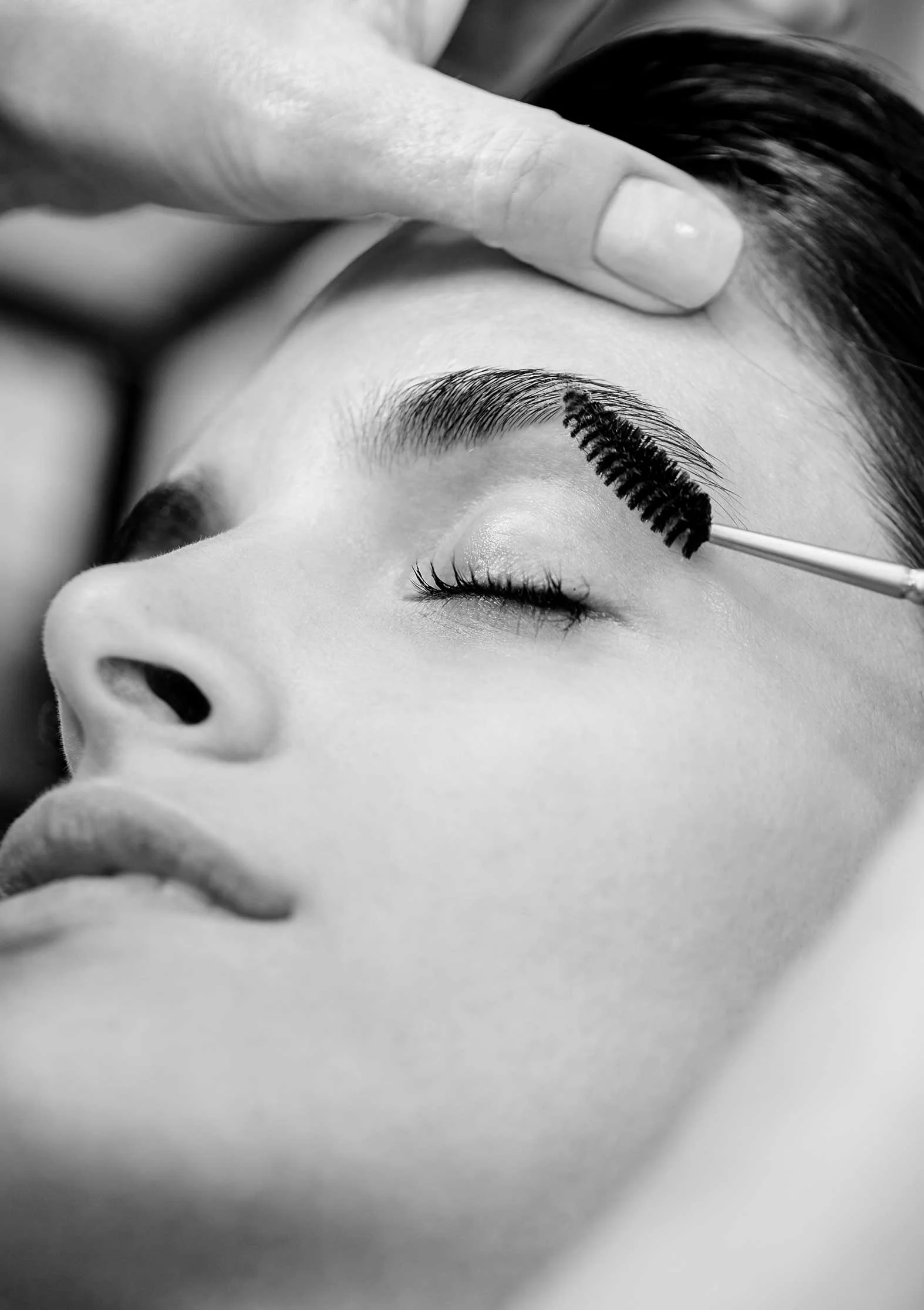 Styling de Cejas & Pestañas